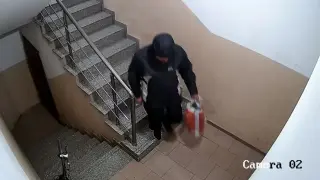 Мъж в черно отмъкна колело в Пловдив, търсят го ВИДЕО