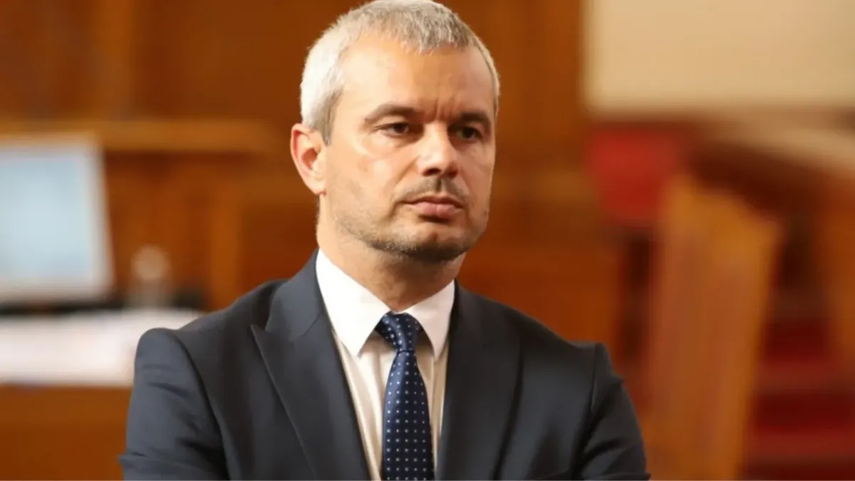 Костадин Костадинов: Радев да обясни какво се случва в Турция