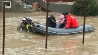 Силни дъждове наводниха Дагестан, обявено е извънредно положение