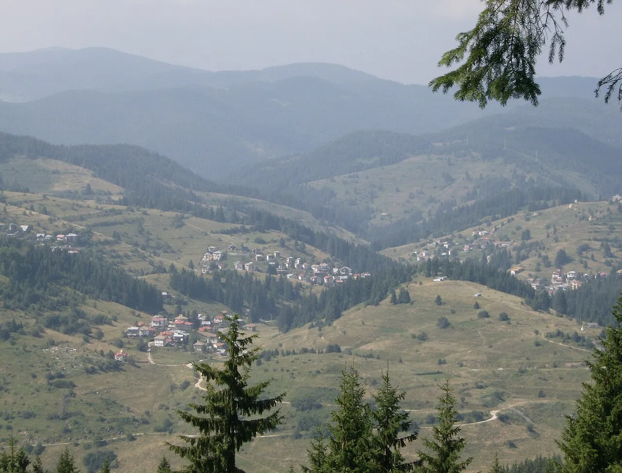 Село Стойките пресъздава миналото, всеки кът е различен