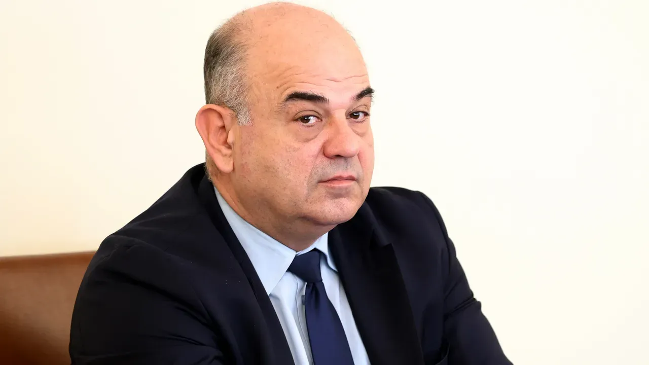 Владимир Иванов: Пазарувайте рационално по Великден, за да ви е по-евтино