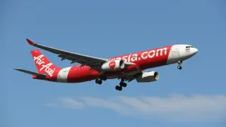 AirAsia X съкращава 10% от полетите си заради Близкия изток