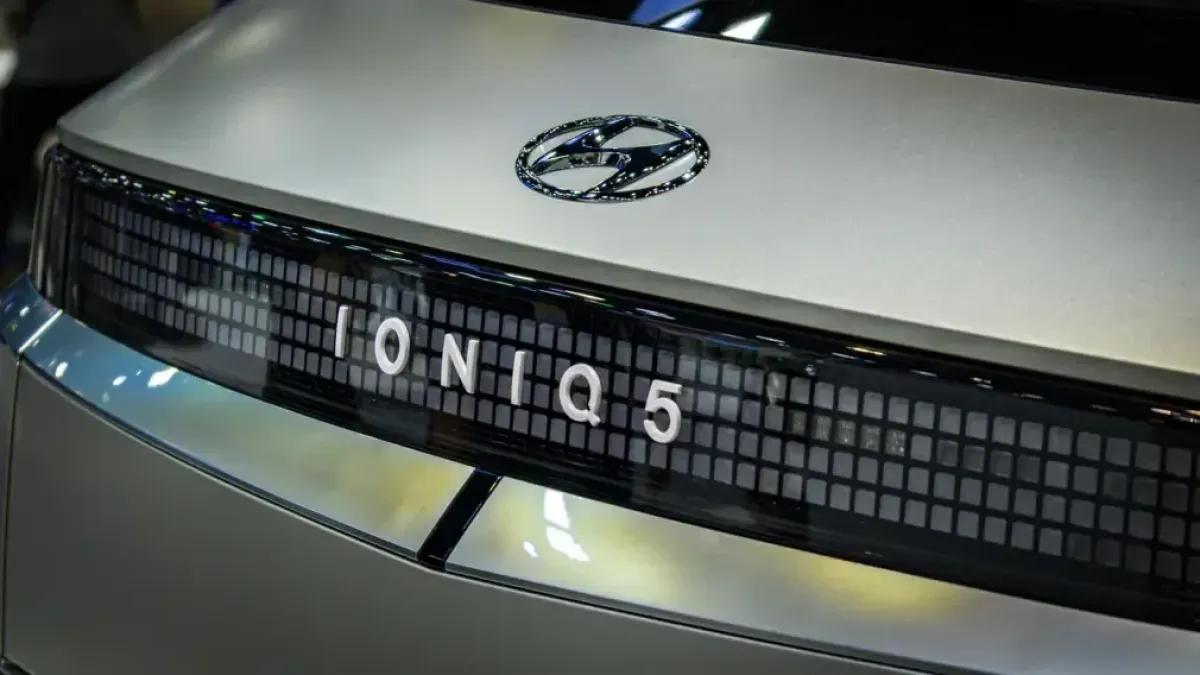 Бъдещето на Ioniq: Hyundai показа два нови електрически концепта