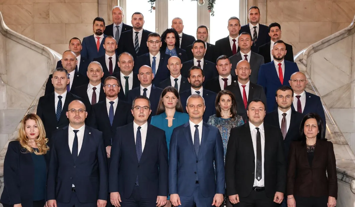 “Възраждане” настоява за оставката на министъра на отбраната Атанас Запрянов