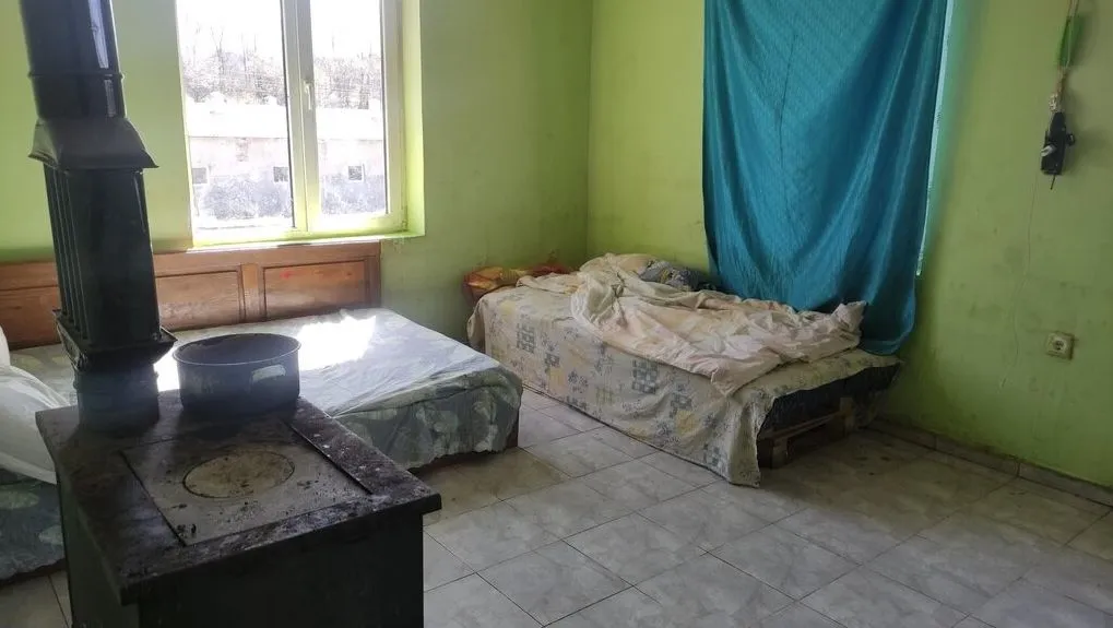 ДАЗД поема децата в Беброво, майката: Измислици! Няма да ги дам