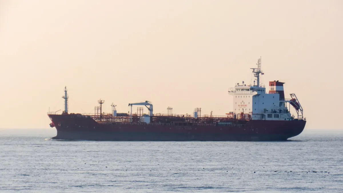 Паузата във войната в Иран е добре дошла, но икономическите белези ще продължат