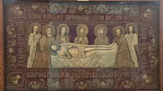 Ангел Симеонов дари безценна плащеница на храм-паметник „Св. Александър Невски“