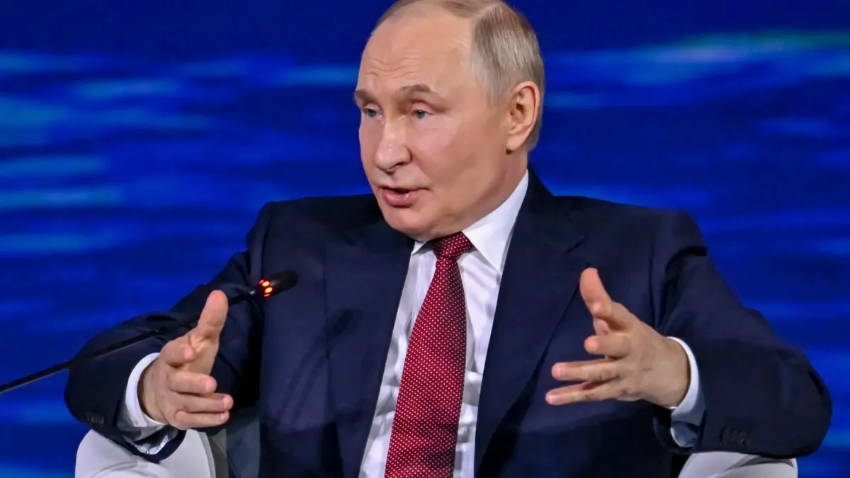 Ледът под краката на Путин започва да се пропуква
