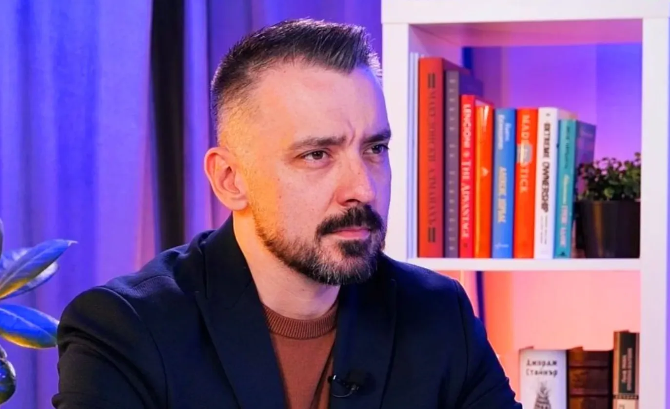 Шкварек: Борбените ПиПиДиБи-та са големи герои във Фейсбук, но при тежки решения героизмът бързо изчезва