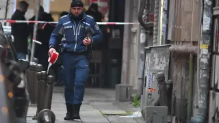 Намериха трупа на 46-г. мъж между блокове във Варна, има следи от насилие