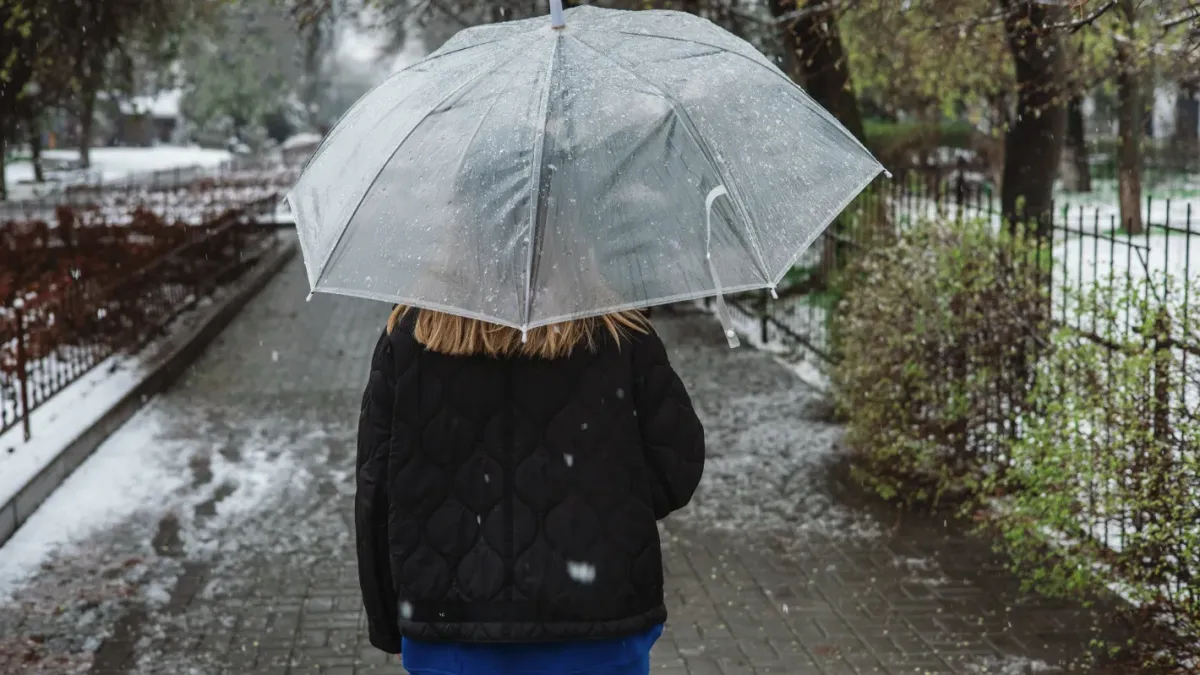 Meteo Balkans: Студен фронт носи дъждове и възможен сняг и в София в края на април