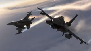 Полша вдигна два F-16 и прехванаха руски Ил-20