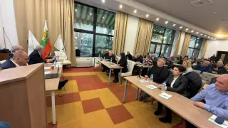 Виктор Папазов и Любомир Христов в Русе: Кражбите от втория пенсионен стълб трябва да бъдат спрени