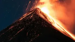 Изригване на Кикай заплашва Япония със 100 млн. жертви