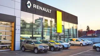Една легенда на Renault отива в историята