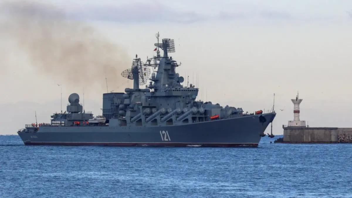 САЩ разположиха над 15 военни кораба за блокада на Иран в Ормузкия проток