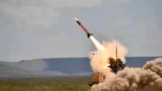 Зеленски се обезпокои относно забавянето на доставките на ракети „Пейтриът“ за Украйна