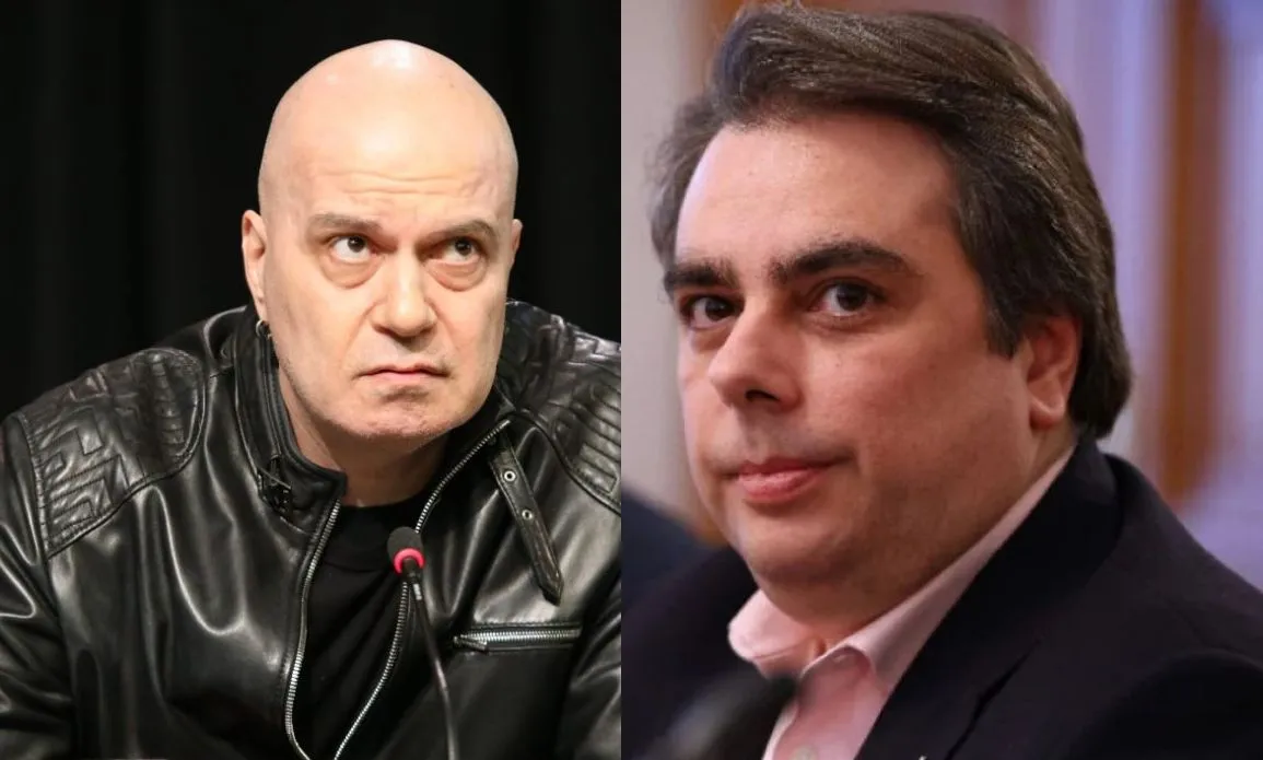 Кадри показаха уникална гавра на Слави с Асен Василев