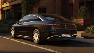 Щурвал и пробег от 926 км: Mercedes представи електрически флагман