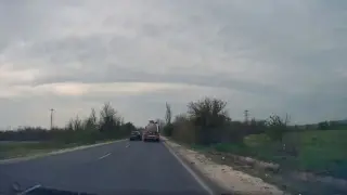 Безумие край Карлово: Джигит кара в насрещното - чудо спаси хора в две коли