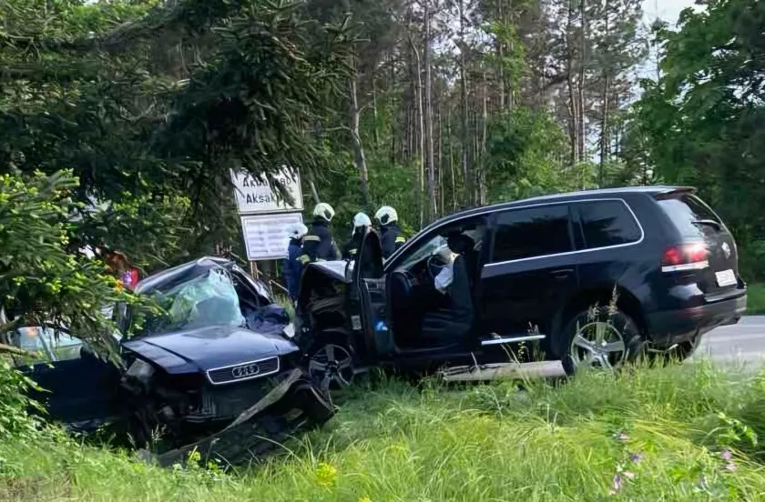 Кирил Петков се изправи пред съда, шофьорът му от фаталната касапница край Аксаково го загази