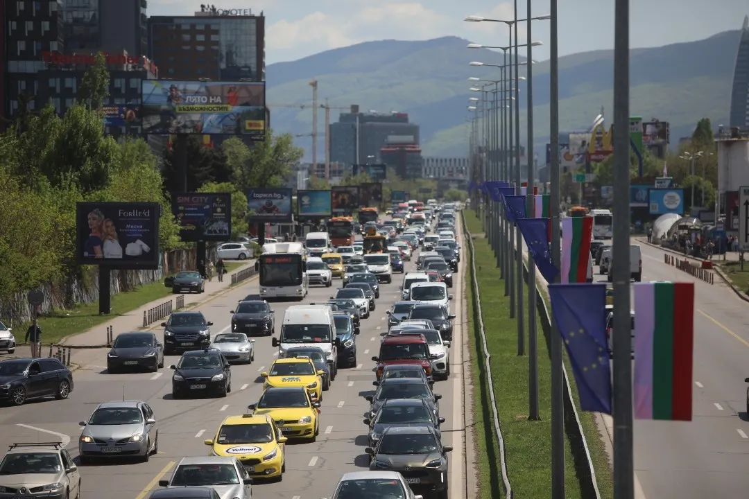 Подлез на столичното „Цариградско шосе“ се превърна в арт галерия