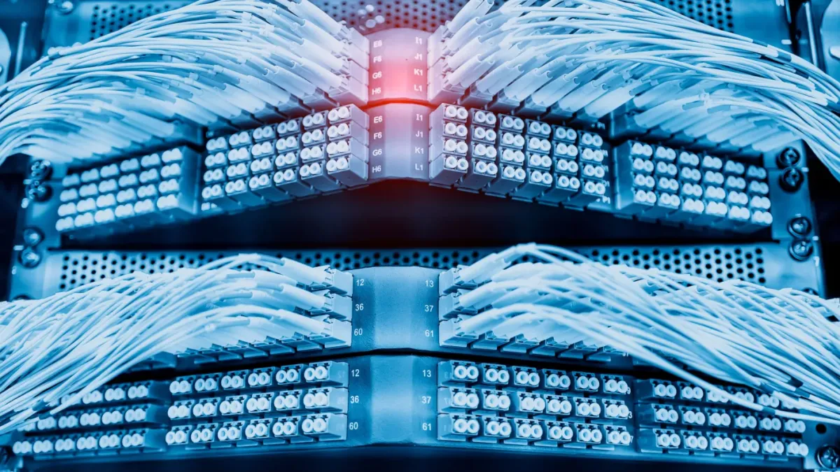 Първи завод за оптични кабели в България започва да работи - ето къде