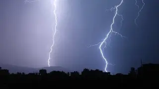Мълния порази смъртоносно млад мъж на връх Ком