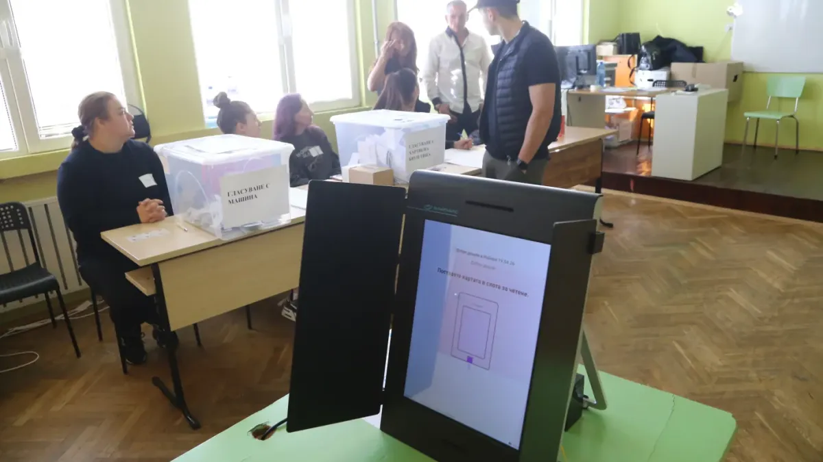 Проблеми с машините за гласуване утежниха максимално изборите във Варна