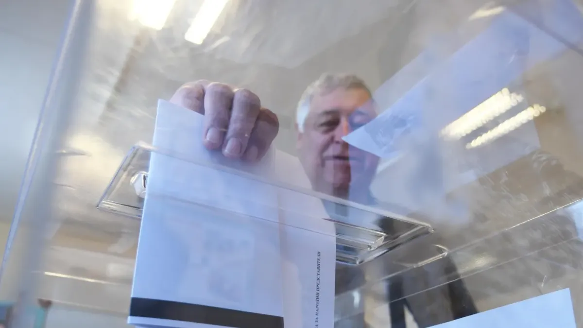 Кметски абсурди: Отстраниха я заради несъвместимост, но тя е единствен кандидат на новите избори