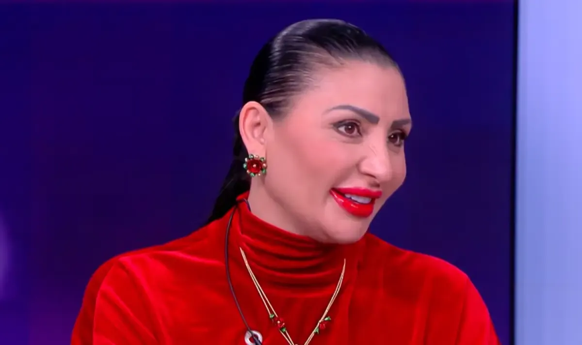 Страх скова Софи Маринова: Ще се срещне с динозаври в Лондон