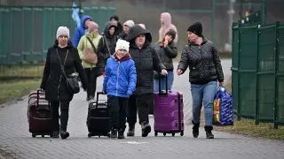 Държава от ЕС ще плаща на украинците за завръщането им в Украйна
