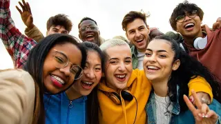 "Алфа рисърч": Радев е фаворитът и на поколението Gen Z