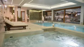 Обновен хотел глези с лукс в наше село