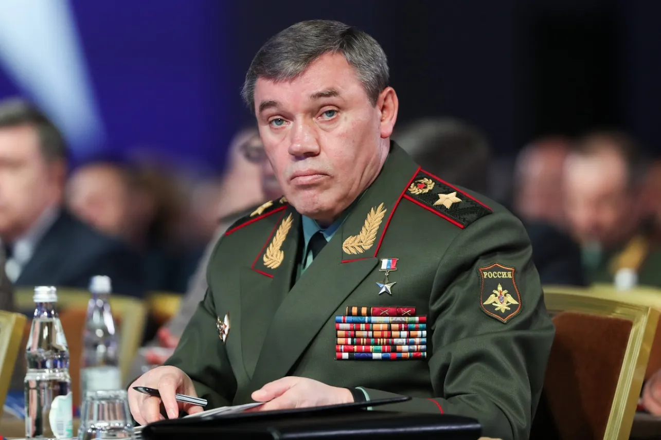 Ген. Герасимов обяви, че Луганск е под контрола на руските войски