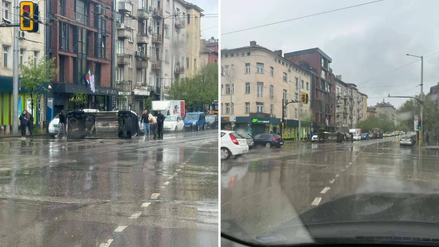 Катастрофа с преобърнала се линейка блокира ключово кръстовище в София