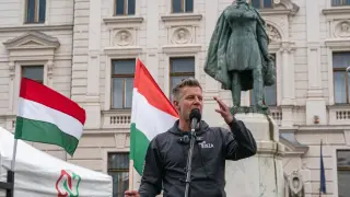Мадяр: Нетаняху ще бъде арестуван, ако влезе в Унгария
