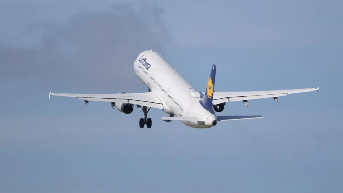Lufthansa ще повиши цените и ще намали броя на полетите
