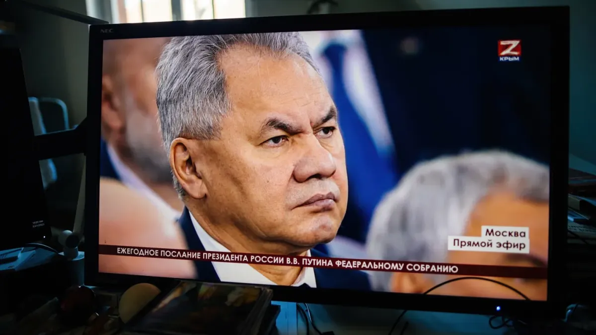 Шойгу обяви, че над 220 000 руснаци са застрашени