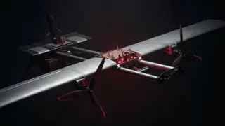 Киев представя дрон, подобен на руския „Молния-2“
