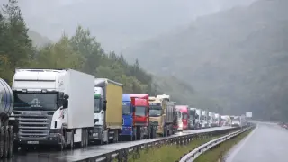 Тежка катастрофа с ранен затвори Прохода на Републиката