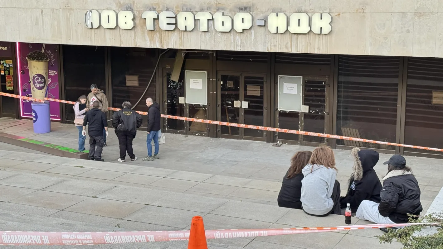 Камери са уловили падането от 5 метра на детето от парапета на НДК