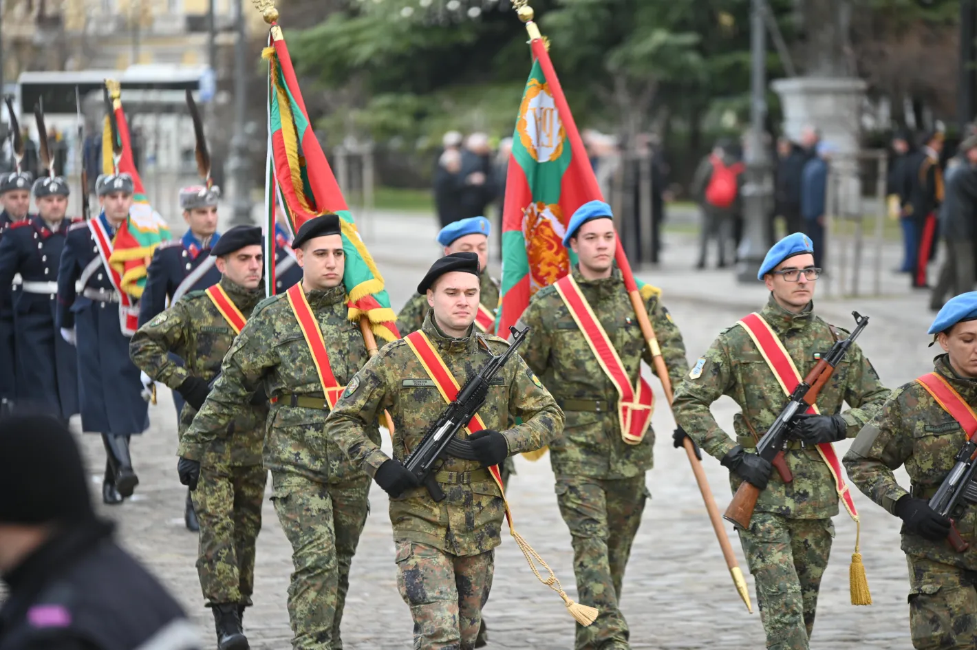 Без парад на Гергьовден?