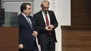 Драма в ефира с Денков: ППДБ става на парчета