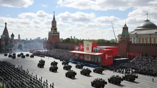 Военен предупреди: Путин ще изчака парада и ще удари Украйна до часове