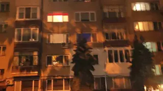 Подивял софиянец вилнее с чук в жилището си, стъкла валят над деца