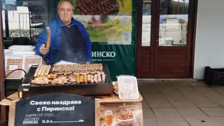 Човекът, когото всички в Полски Тръмбеш познават– скара, вестници и верни приятели
