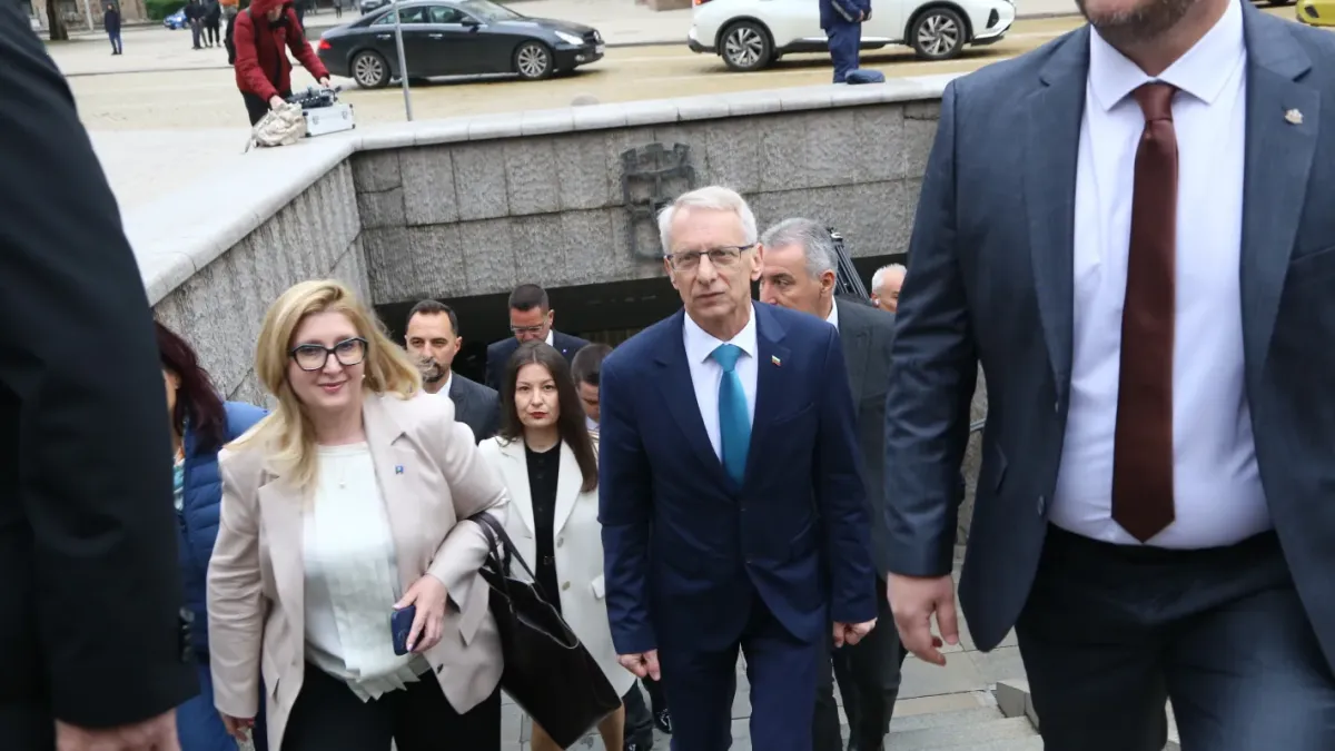 Денков с голяма издънка за Лили Иванова навръх 24 май: "Щяла да е световна звезда"
