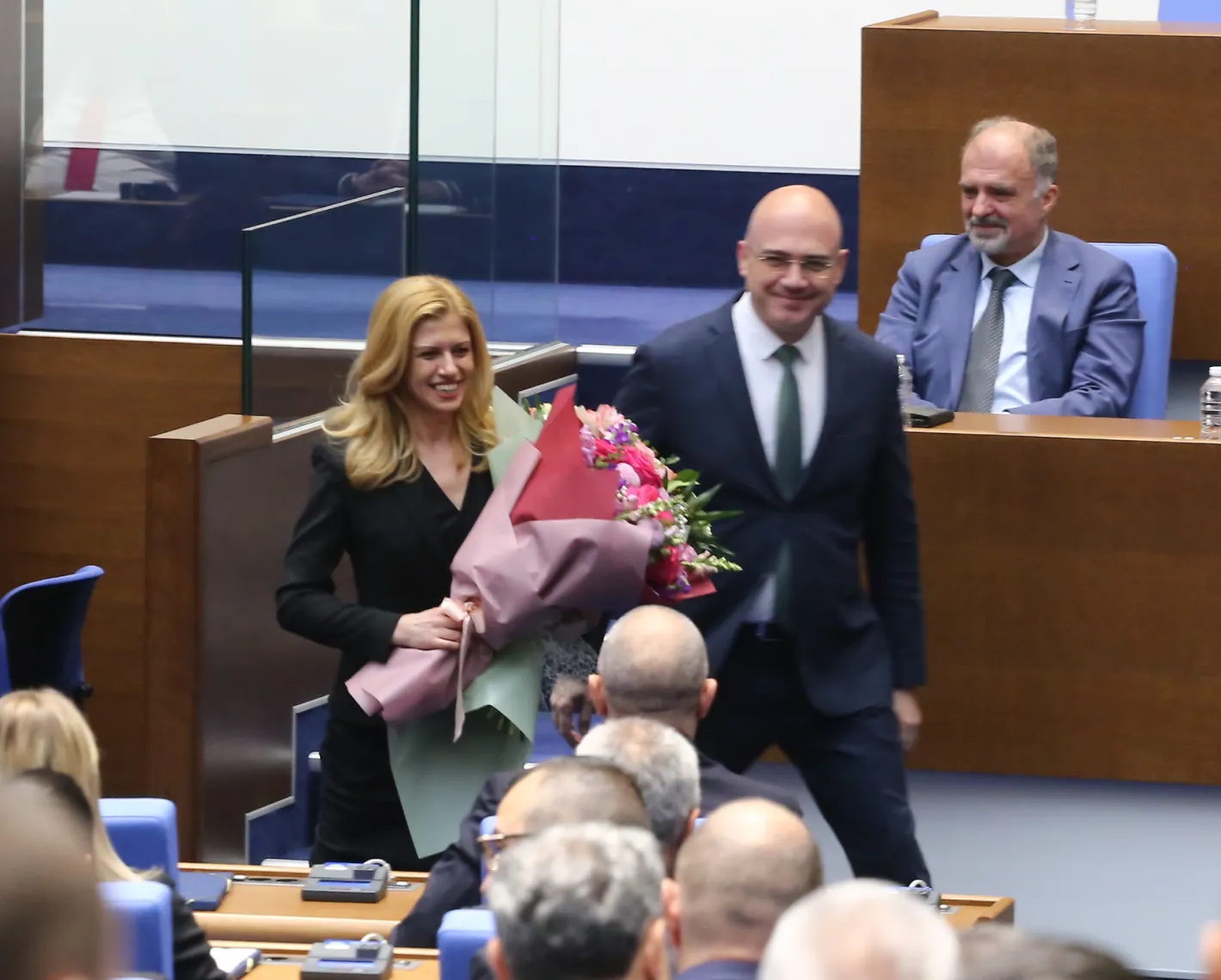 Новата шефка на парламента не е случаен човек! Ето кой е баща й