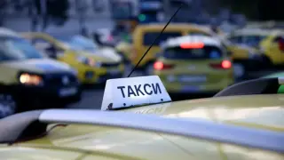 Акция в София, спипаха такси менте